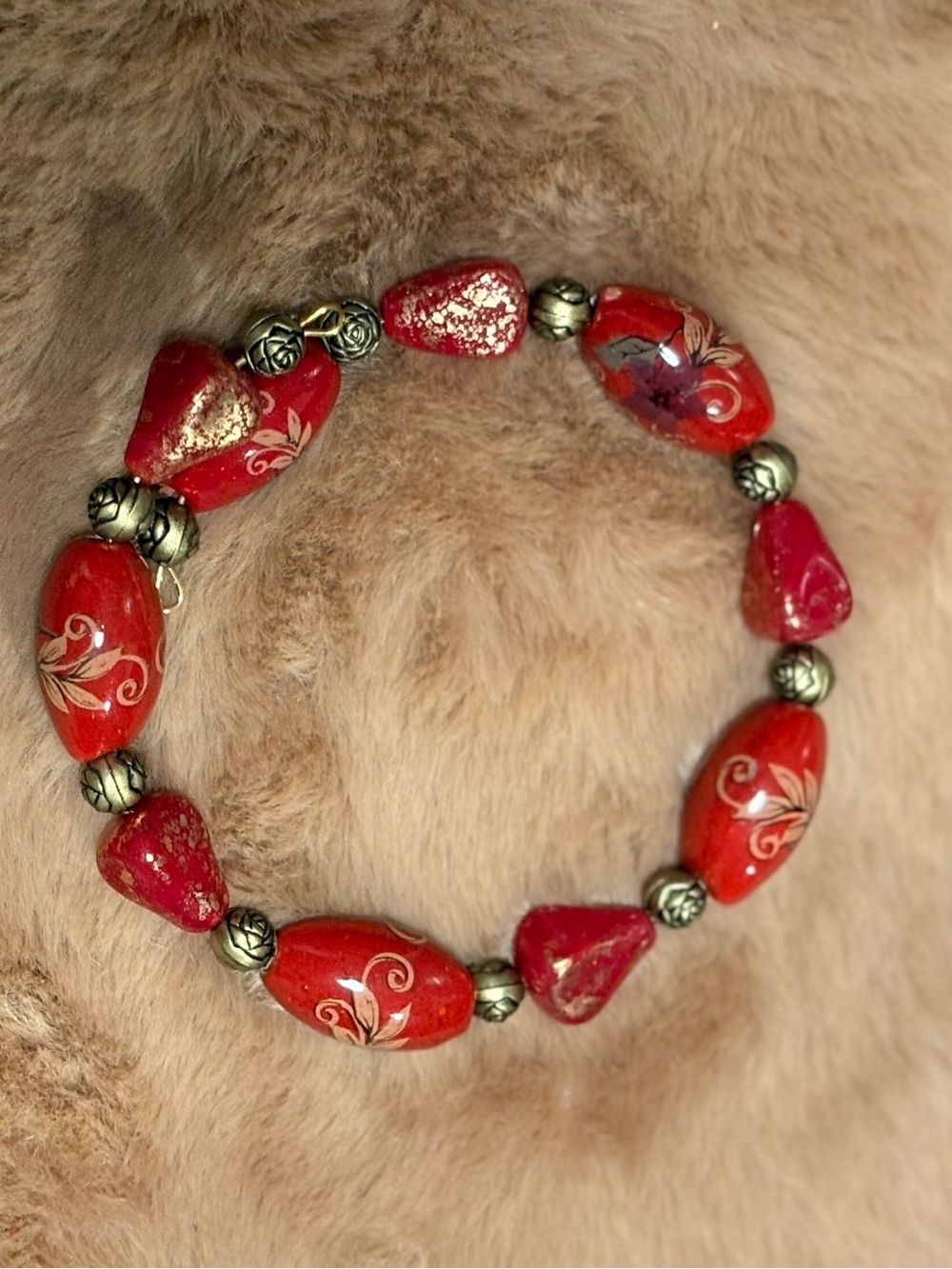 Hand-Painted Red Floral Memory Wire Bracelet with Gold-Tone Accents